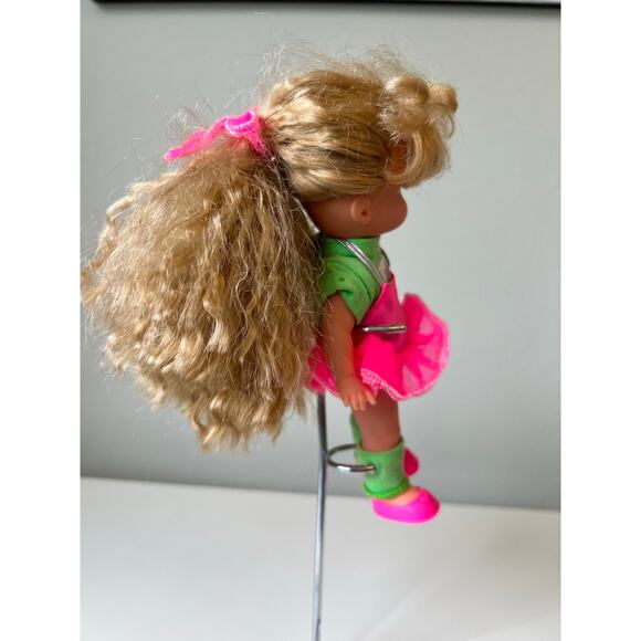 Mattel Wee Lil Miss Makeup Triple Change Doll 1989 - Picture 7 of 10